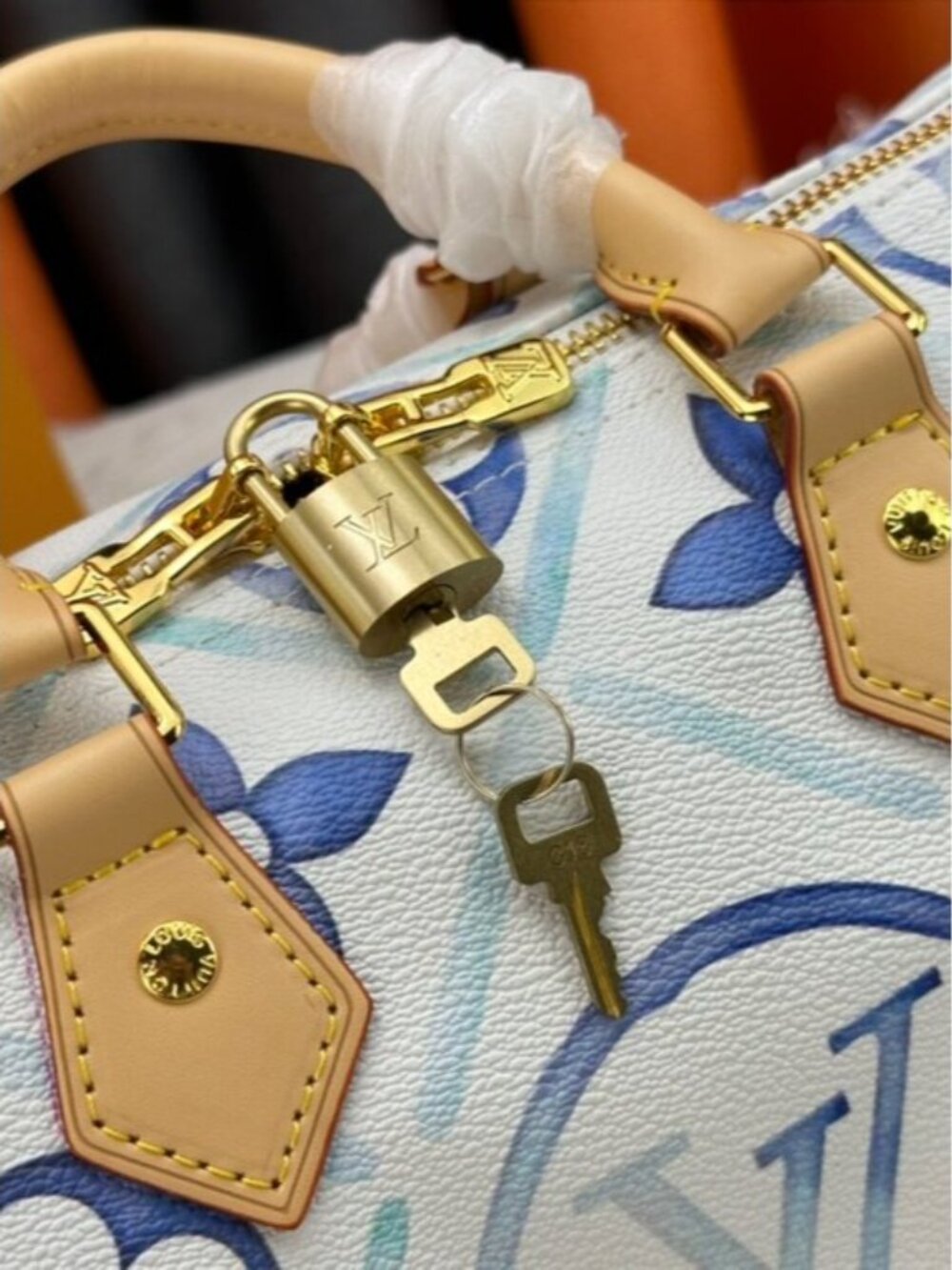 NWT - Louis Vuitton Authentic Bags - Picture 6 of 9
